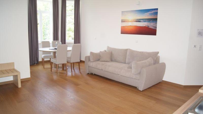 Villa Emilia (Adults Only) Crikvenica Zewnętrze zdjęcie